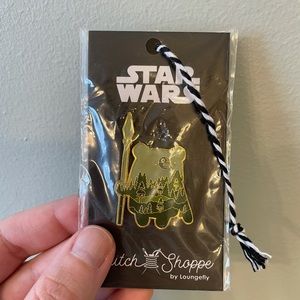 Disney Loungefly Ewok pin